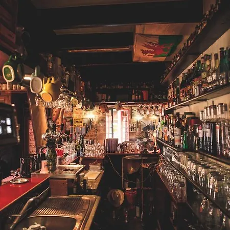 Logis Le Centre Poitou מלון 3*