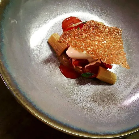 Logis Le Centre Poitou מלון 3*