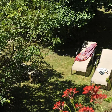 Logis Le Centre Poitou מלון