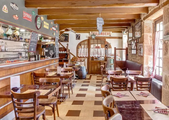 Logis Le Centre Poitou Hotel Coulombiers (Vienne)