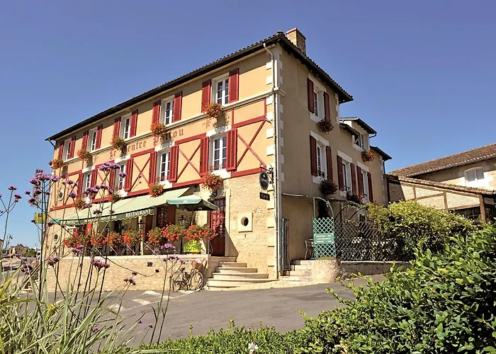 Logis Le Centre Poitou Hotel Coulombiers (Vienne)