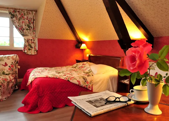 Logis Le Centre Poitou Hotel 3*