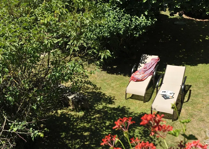 Logis Le Centre Poitou Hotel