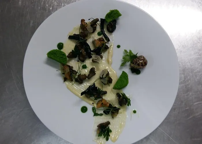 Logis Le Centre Poitou Hotel Coulombiers (Vienne)